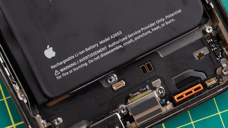 iPhone Battery Replacement 